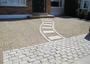 Gravel Driveways Contractors In Altrincham